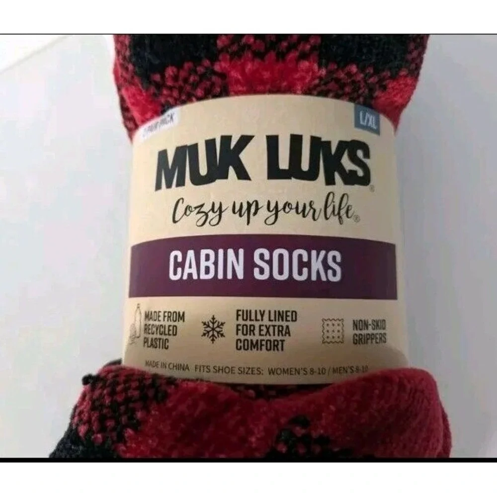 MUK LUKS Unisex Cabin Socks 2 pk L/XL 8-10 Red Black Buffalo Plaid Non Skid Grip